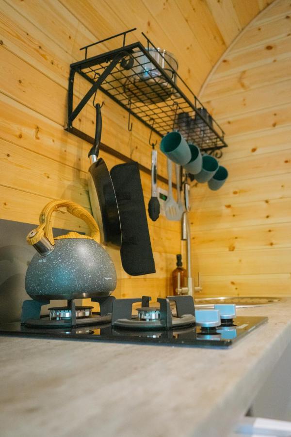 הוילה הוליוול Emlyn'S Coppice - Luxury Woodland Glamping מראה חיצוני תמונה